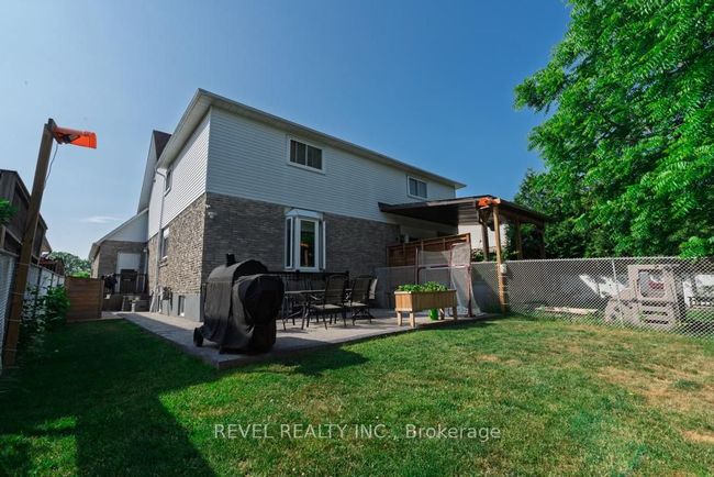 524 Fergo Ave, House attached with 4 bedrooms, 3 bathrooms and 2 parking in Mississauga ON | Image 41