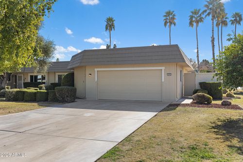 10647 W Campana Dr, Sun City, AZ, 85351-1165 | Card Image