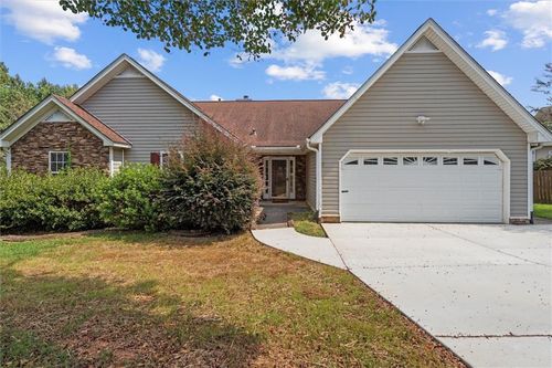 88 Mount Vernon Dr, Dallas, GA, 30157-1062 | Card Image
