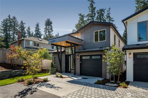 12919 Ne 78th Pl, Kirkland, WA, 98033-8217 | Card Image