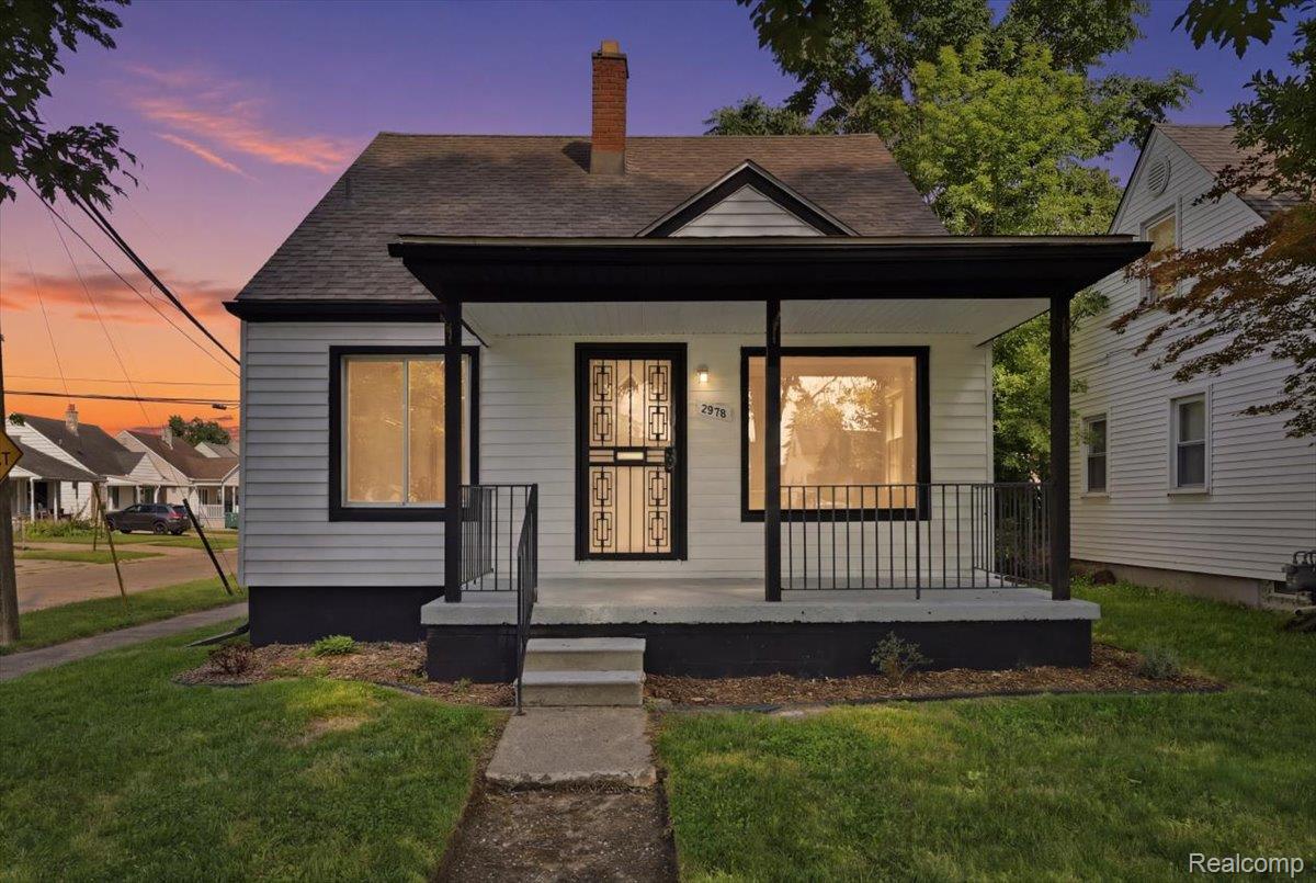 Residential in Lincoln Park 2