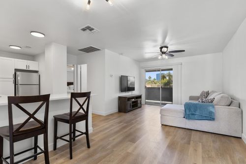apt-a17-302 E Monte Vista Rd, Phoenix, AZ, 85004-1442 | Card Image
