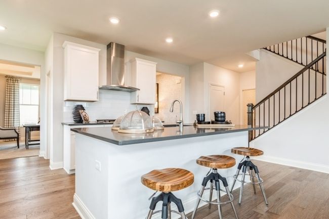 382 W Point Cir, House other with 4 bedrooms, 4 bathrooms and 3 parking in Algonquin IL | Image 4