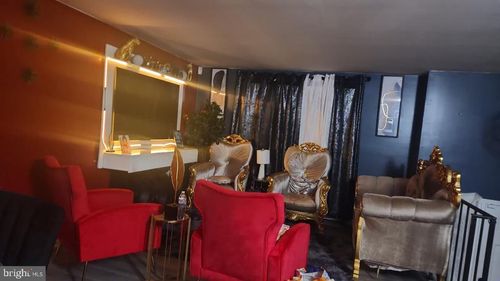 7103 Aquinas Ave, UPPER MARLBORO, MD, 20772-4287 | Card Image