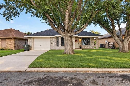 2304 Viola St, Mission, TX, 78574-7922 | Card Image