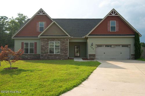 102 Gabriels Way, Jacksonville, NC, 28546-0053 | Card Image