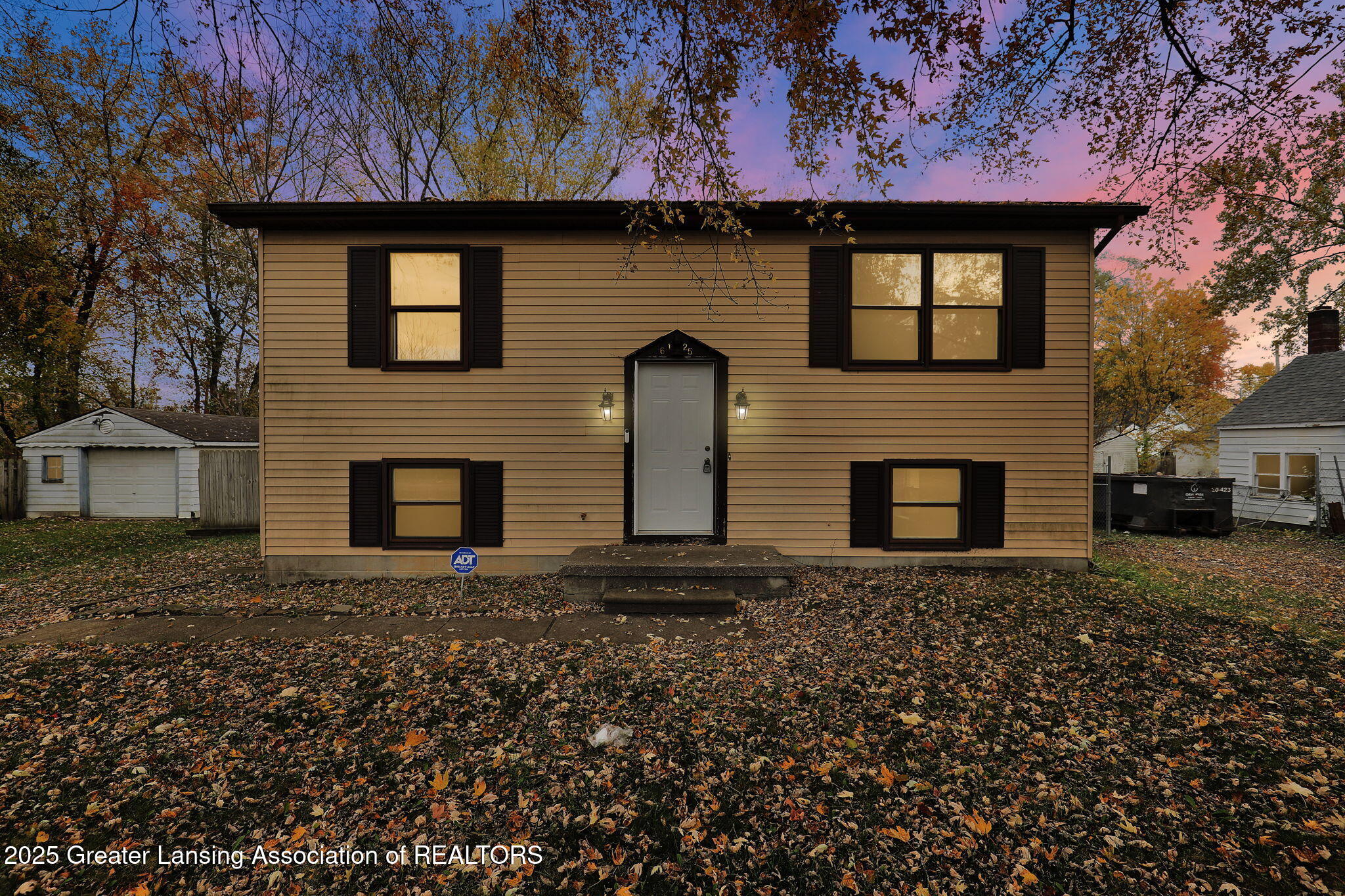 Residential Lease in Lansing 3