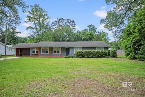 103 W 11th St, Bay Minette, AL, 36507-3556 | Card Image