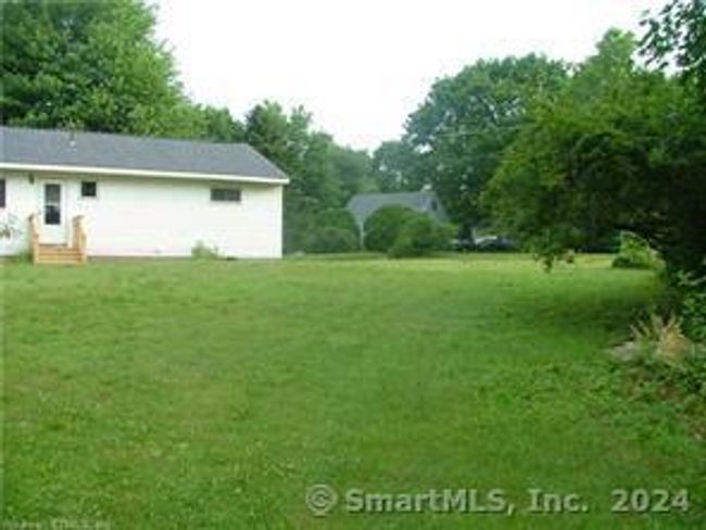 40 Gateway Rd, House other with 3 bedrooms, 1 bathrooms and 3 parking in Colchester CT | Image 4