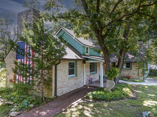 1901 Kitch Rd, Winfield, KS, 67156-8405 | Card Image
