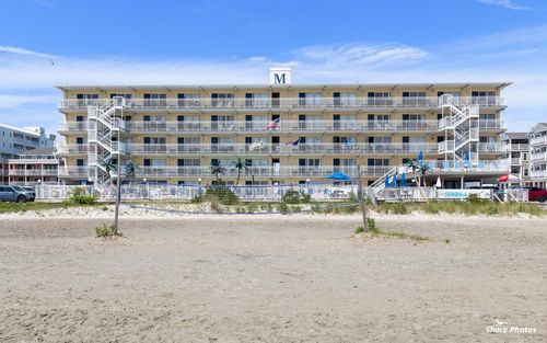 404-427 E Miami Ave, Wildwood Crest, NJ, 08260-3617 | Card Image