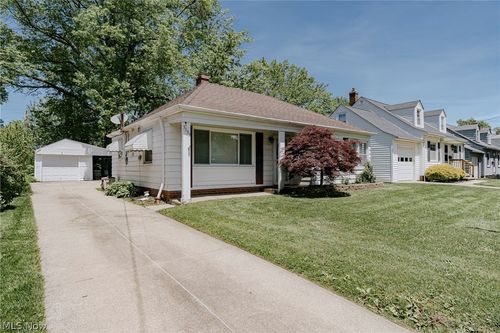 5363 Summit Rd, Lyndhurst, OH, 44124-2815 | Card Image