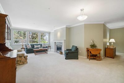 202 - 1145 E 29th St, Condo with 2 bedrooms, 2 bathrooms and 1 parking in North Vancouver BC | Image 2