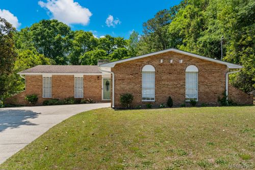 51 Eason Dr, Phenix City, AL, 36869-5518 | Card Image