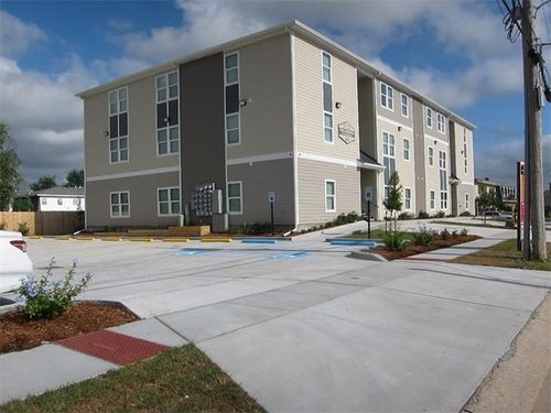 303-2725 Independence St, Metairie, LA, 70006-6766 | Card Image