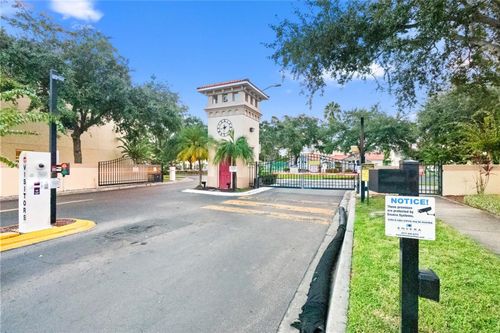 2838 Club Cortile Cir, KISSIMMEE, FL, 34746-5725 | Card Image