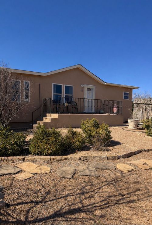 1513 Mirada Rd, Santa Fe, NM, 87506-8013 | Card Image