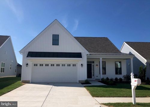 126 Fairmont Ln, DOVER, DE, 19904-1270 | Card Image