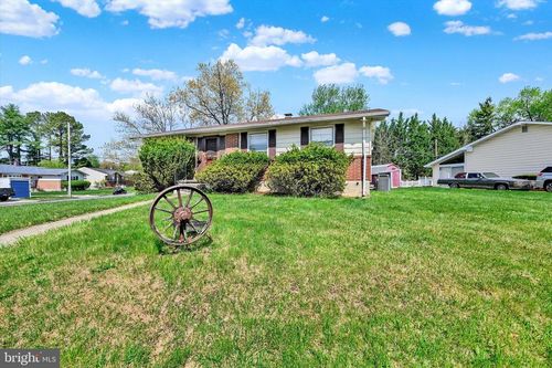 3724 Parkfield Rd, BALTIMORE, MD, 21208-2338 | Card Image