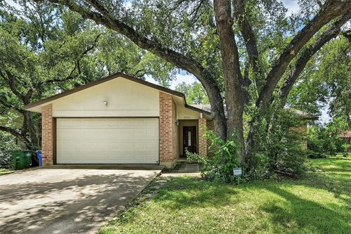 8903 Piney Point Dr, Austin, TX, 78729-5408 | Card Image