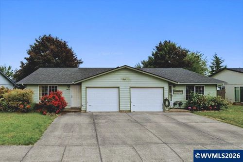 1453 W Locust St, Stayton, OR, 97383-1180 | Card Image
