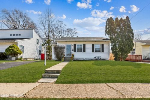 224 Clamer Rd, Ewing, NJ, 08628-3201 | Card Image