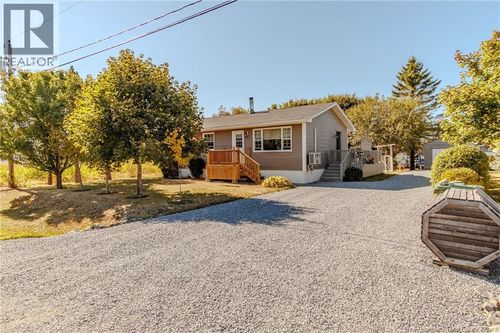 10 Plateau Cres, Willow Grove, NB, E2S1G5 | Card Image