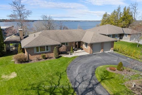 23 Dodd St, Fenelon Falls, ON, K0M1N0 | Card Image