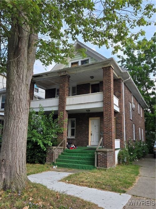 2000 La Salle Ave, Niagara Falls, NY, 14301-1332 | Card Image