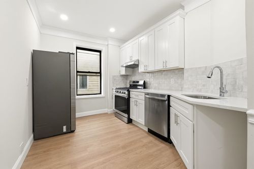 2-81 Romaine Ave, JC, Journal Square, NJ, 07306 | Card Image