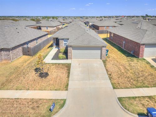 11721 Nw 96th Street, Yukon, OK, 73099 | Card Image