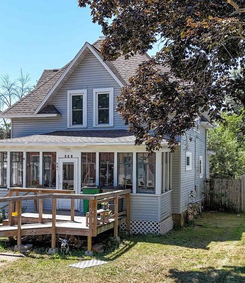 531 N 8th Avenue, WISCONSIN RAPIDS, WI, 54495 | Card Image