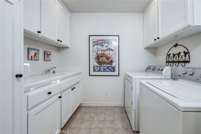 2727 W Bluff Ave, House other with 4 bedrooms, 3 bathrooms and 2 parking in Fresno CA | Image 33