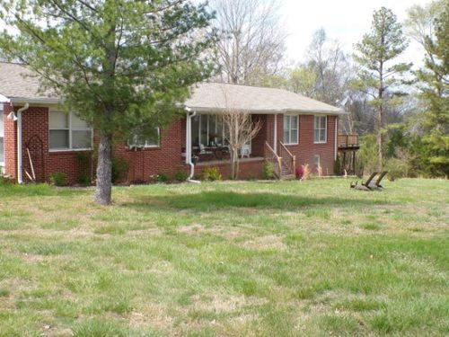 1057 S Ellington Pkwy, Lewisburg, TN, 37091-3932 | Card Image