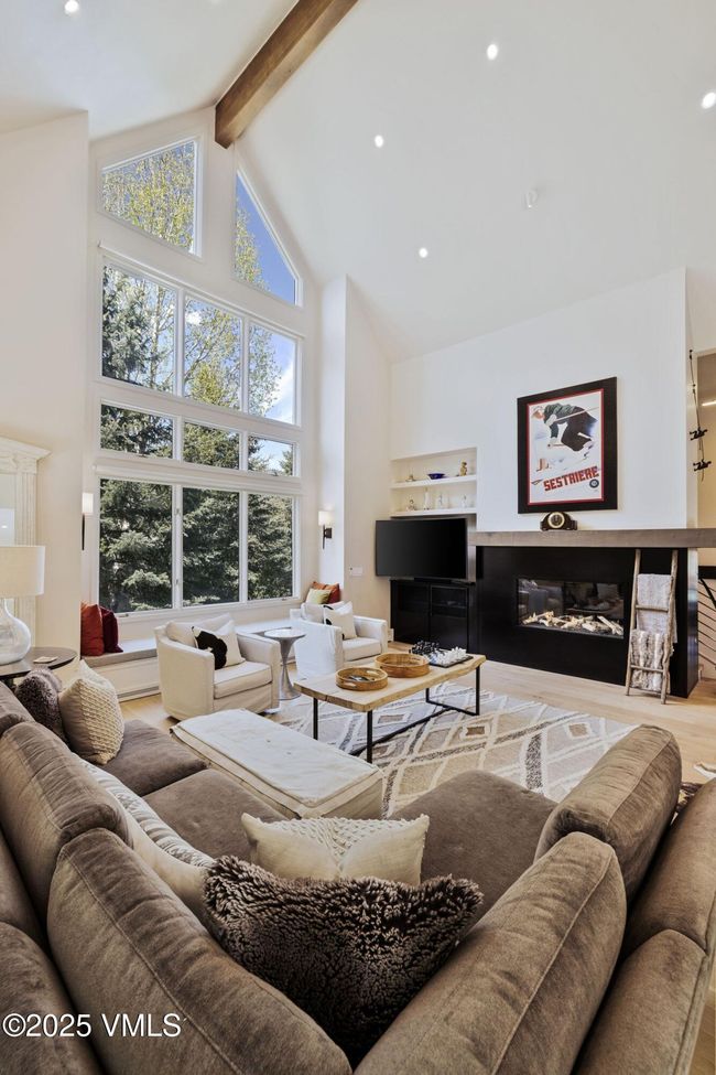2036 Vermont Rd, House other with 4 bedrooms, 5 bathrooms and null parking in Vail CO | Image 6