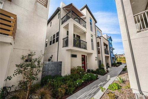 26 Crown Point Dr, Rancho Mission Viejo, CA, 92694-1647 | Card Image