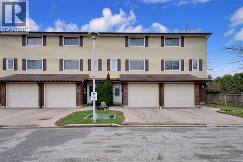23-393 Baldoon Rd, Chatham, ON, N7L4P3 | Card Image