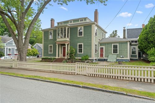 33 Liberty St, Warren, RI, 02885-3029 | Card Image