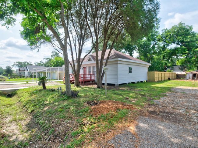2703 Areba St, House other with 3 bedrooms, 2 bathrooms and 1 parking in Houston TX | Image 29