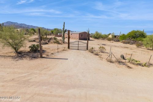 10875 W Orange Grove Rd, Tucson, AZ, 85743-8601 | Card Image
