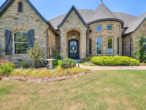 5301 Wheatley Way, Edmond, OK, 73034-9742 | Card Image