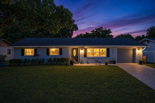 27821 Lois Dr, Tavares, FL, 32778-9612 | Card Image