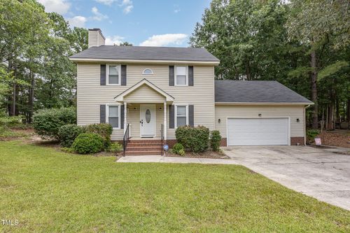637 Coachman Way, Sanford, NC, 27332-6631 | Card Image