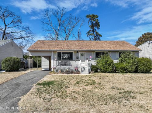 109 Crescent Dr, Brick, NJ, 08724-3811 | Card Image