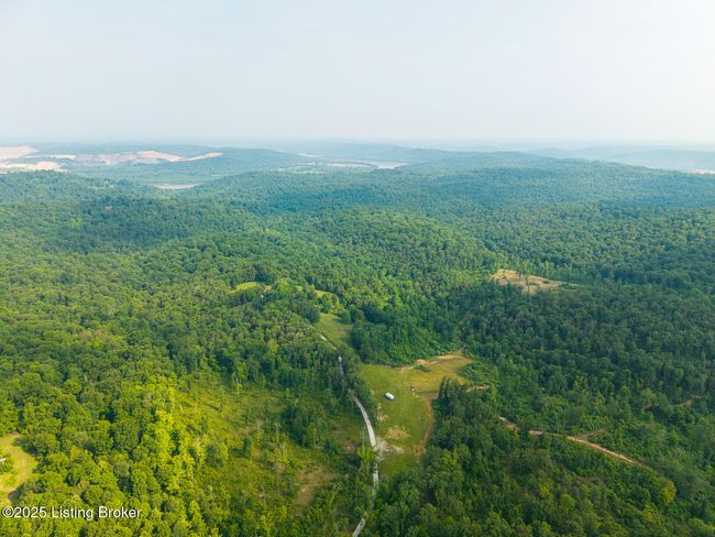410 Cedar Flats Rd, Home with 3 bedrooms, 3 bathrooms and null parking in Battletown KY | Image 6