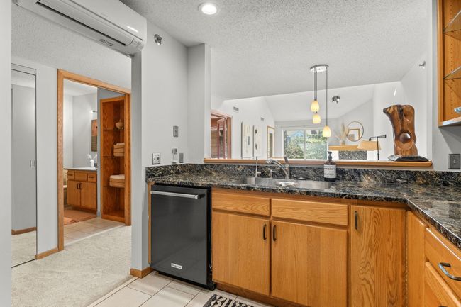 APT-6313 - 7420 Edinborough Way, Condo with 2 bedrooms, 2 bathrooms and null parking in Edina MN | Image 8
