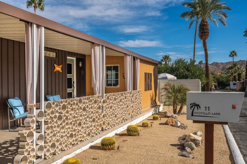 11 Ocotillo Ln, Palm Desert, CA, 92260-6424 | Card Image