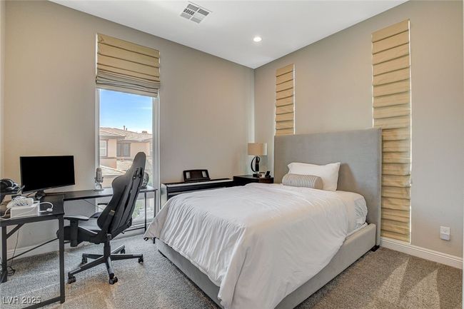 UNIT-1069 - 11280 Granite Ridge Dr, Condo with 4 bedrooms, 5 bathrooms and null parking in Las Vegas NV | Image 35