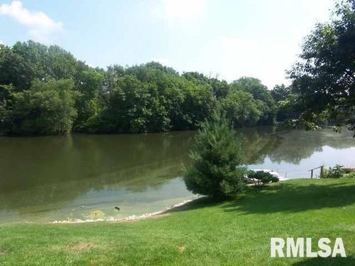 74 Rustic Lake Dr, Colona, IL, 61241 | Card Image