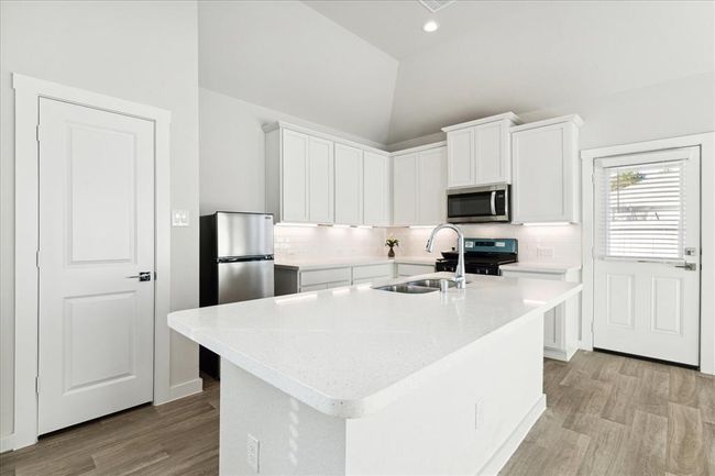 7838 Ruth Ravine Ct, House other with 4 bedrooms, 3 bathrooms and 2 parking in Spring TX | Image 7